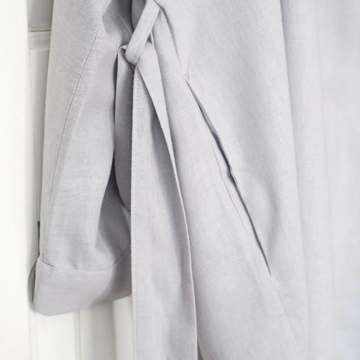 Linned kimono (grå) - lavet i Polen|Lennea