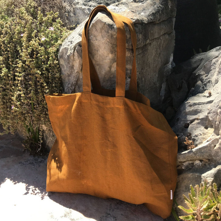 Agda hørtaske - meget rummelig og komfortabel