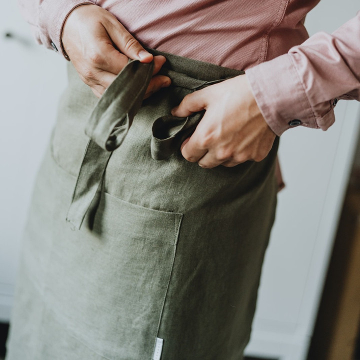 Oliven forklæde - en perfekt tilføjelse til dit køkken