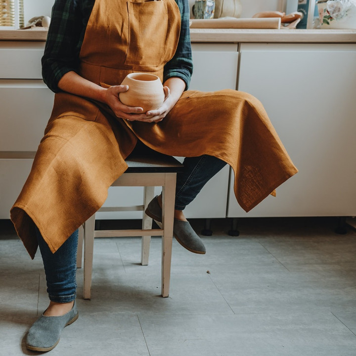 Forklæde til keramik (kanel) - 100% hør