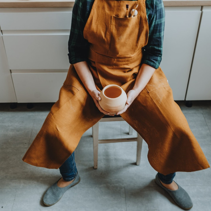 Forklæde til Keramik  – Perfekt Beskyttelse for Keramikere | Lennea